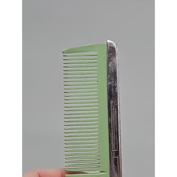 Vintage 7 in Green Plastic Nylon Comb Metal Silver Top EUC - Picture 4 of 5